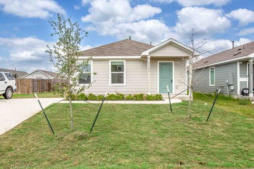 2306 Tornado Aly, Lockhart, TX, 78644-4976 | Card Image