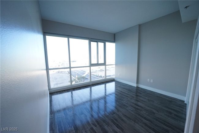UNIT-804 - 4525 Dean Martin Dr, Condo with 2 bedrooms, 2 bathrooms and null parking in Las Vegas NV | Image 17