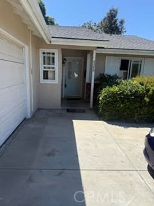 4548 Ironwood Avenue, Seal Beach, CA, 90740 | Card Image