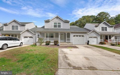 560 Twin Cove Ln, Solomons, MD, 20688-4063 | Card Image