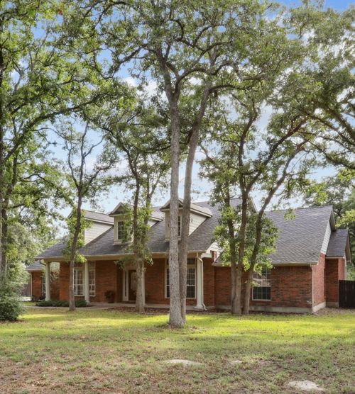120 Juniper Trl, Elgin, TX, 78621-5660 | Card Image