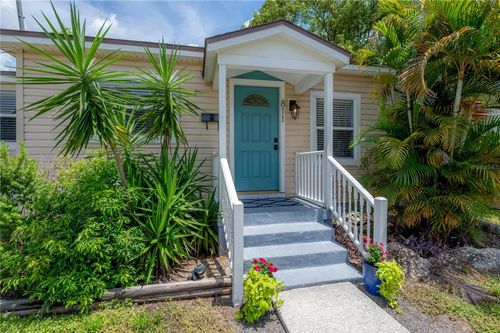 811 W Peninsular St, TAMPA, FL, 33603-5417 | Card Image