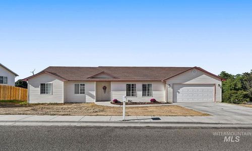 880 S Iowa Ave, Payette, ID, 83661-3008 | Card Image