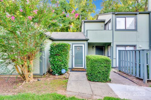 6109 Bent Tree Ct, Charlotte, NC, 28212-0905 | Card Image