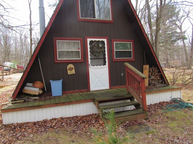 5892 Woodland Dr, House other with 1 bedrooms, 1 bathrooms and null parking in Lake MI | Image 5