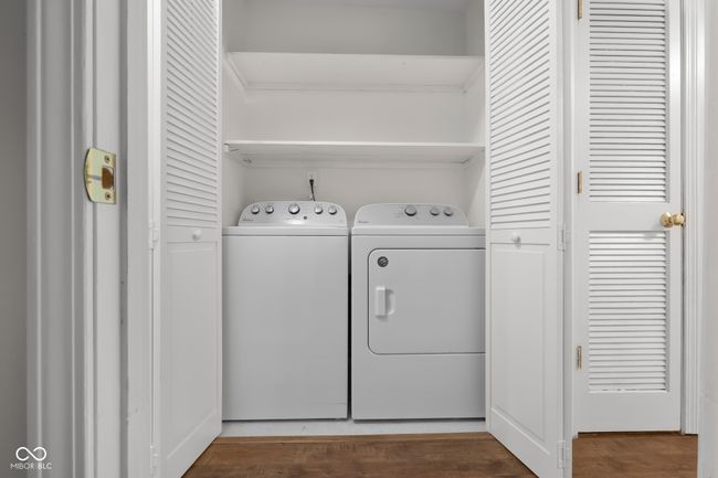 2770 Two Worlds Dr, Condo with 2 bedrooms, 2 bathrooms and null parking in Columbus IN | Image 38