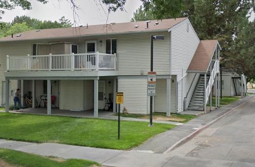 450 J St, Idaho Falls, ID, 83402-2865 | Card Image