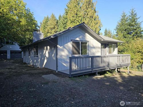 3728 W Arsenal Way, Bremerton, WA, 98312-3607 | Card Image