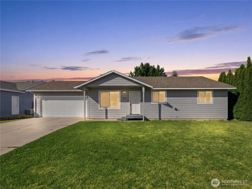 2347 Fancher Field Rd, East Wenatchee, WA, 98802-8334 | Card Image