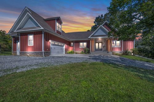 426 Simmons Tawzer Rd, Chickamauga, GA, 30707-2666 | Card Image