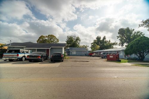 13928 Bandera St, Houston, TX, 77015-5152 | Card Image