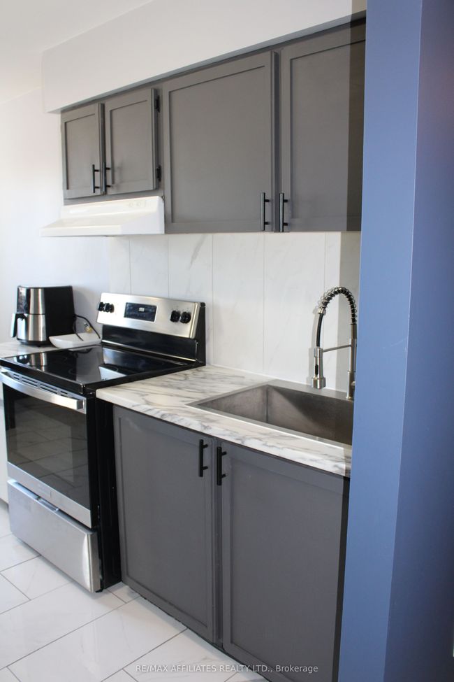 301 - 26 Pearl St, Condo with 2 bedrooms, 1 bathrooms and 1 parking in Smiths Falls ON | Image 15