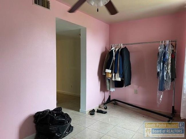 909 N Shore Dr, House other with 3 bedrooms, 2 bathrooms and null parking in Port Isabel TX | Image 7