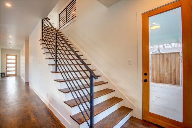 6702 Tyree St, House other with 4 bedrooms, 4 bathrooms and null parking in Dallas TX | Image 11