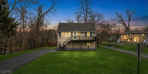 26 Pequannock Ave, Pequannock, NJ, 07440-1629 | Card Image