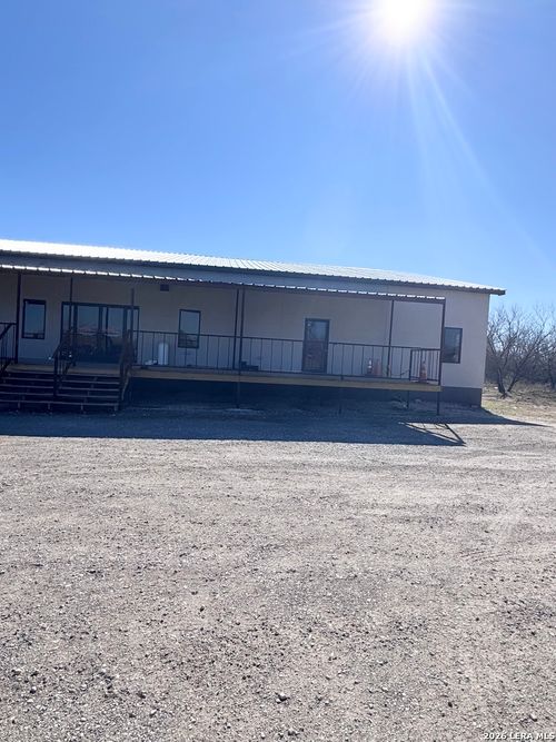 100 Jonathan'S Way, La Vernia, TX, 78121 | Card Image