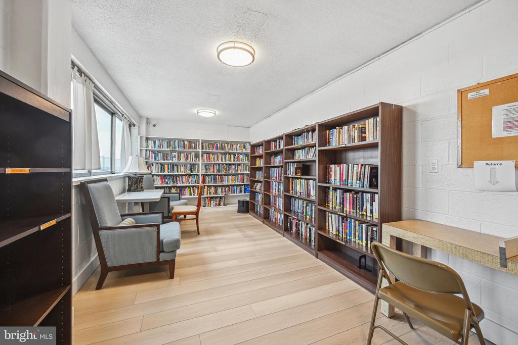 Residential in CHEVY CHASE 4
