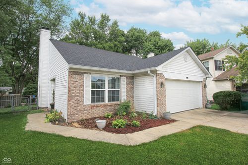 11925 Titania Cir, Indianapolis, IN, 46236-7704 | Card Image