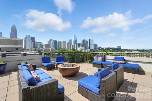 302-718 W Trade St, Charlotte, NC, 28202-1344 | Card Image
