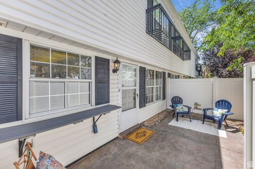 607 E 4030 S, Murray, UT, 84107-1927 | Card Image