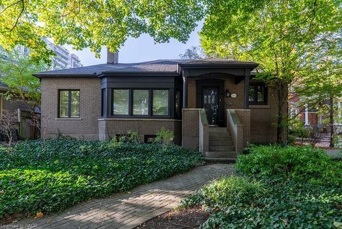 2165 Lakeshore Rd, Burlington, ON, L7R1A5 | Card Image