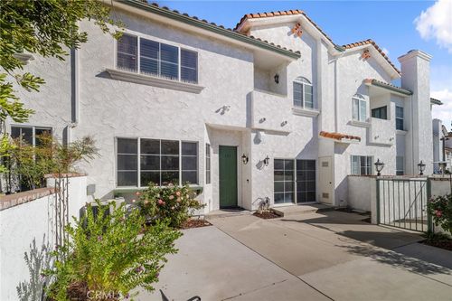 351 Westlake Vista Ln, Thousand Oaks, CA, 91362-2653 | Card Image