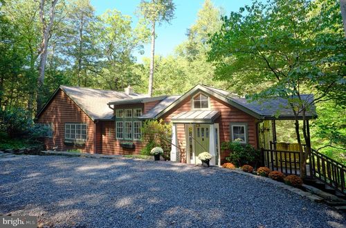 14 Ledge Ln, PIPERSVILLE, PA, 18947-1645 | Card Image