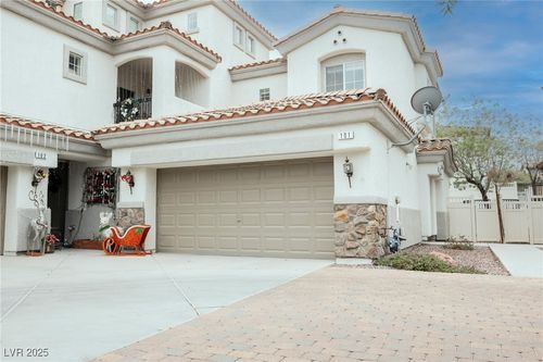 unit-1-1110 Luna Eclipse Ln, Henderson, NV, 89002-0618 | Card Image