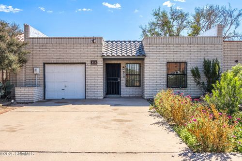 820 Camino Del Rex, Las Cruces, NM, 88001-1577 | Card Image