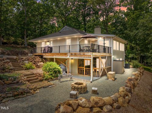 107 Ledge Ln, Chapel Hill, NC, 27514-3926 | Card Image