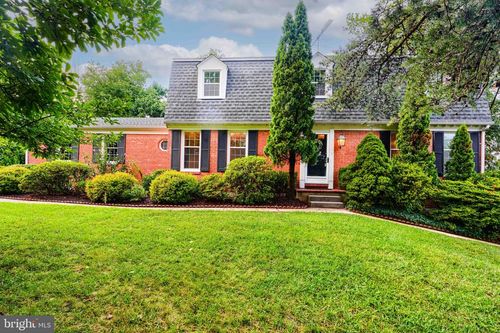 1112 W Joppa Rd, TOWSON, MD, 21204-3733 | Card Image
