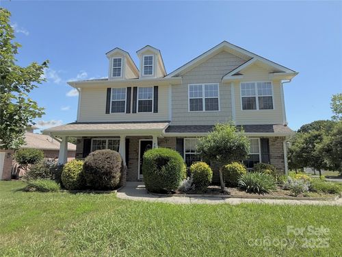 7534 April Mist Trl, Huntersville, NC, 28078-2433 | Card Image