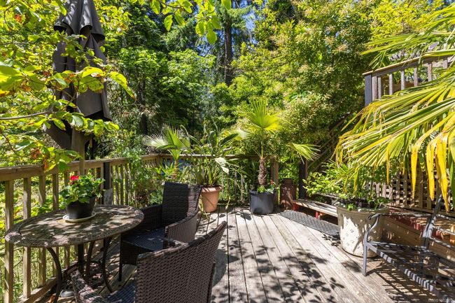 2470 North End Rd, House other with 3 bedrooms, 5 bathrooms and 8 parking in Salt Spring BC | Image 4