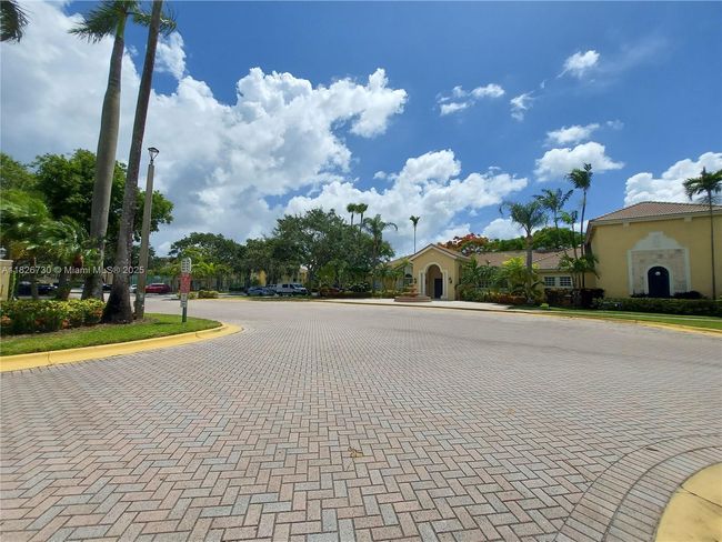 APT-125 - 2640 S University Dr, Condo with 2 bedrooms, 2 bathrooms and null parking in Davie FL | Image 61
