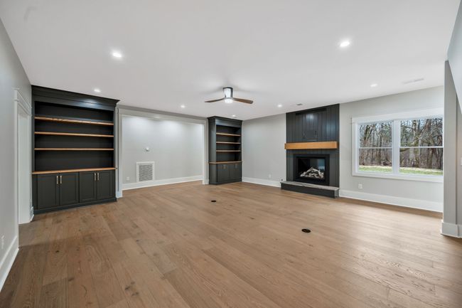 Great Room | Image 16