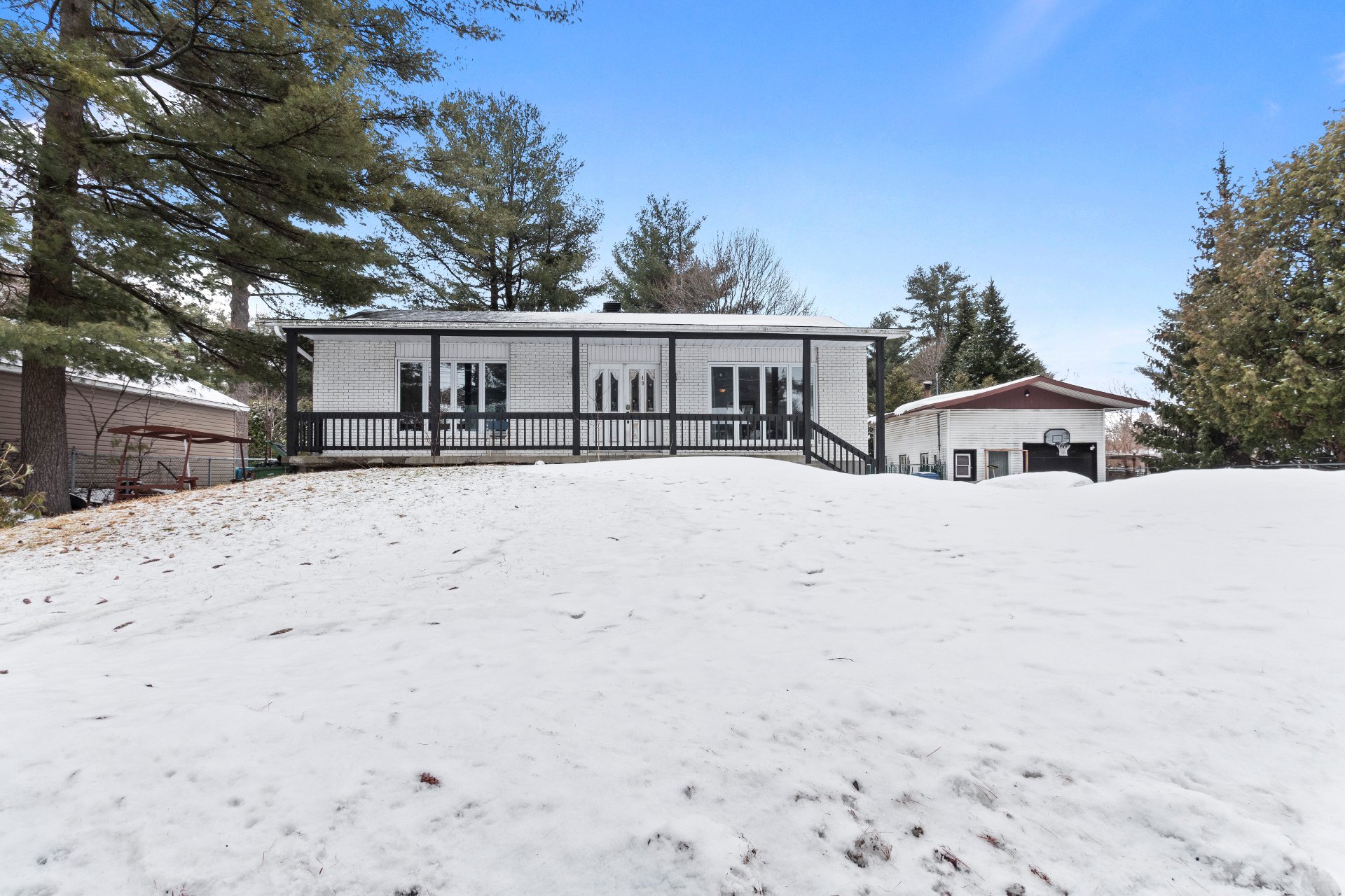 Residential in L'Assomption 5