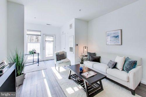 apt-121-8045 Newell St, SILVER SPRING, MD, 20910-4888 | Card Image