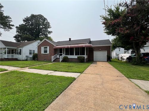 1910 Piedmont Ave, Portsmouth, VA, 23704-5402 | Card Image