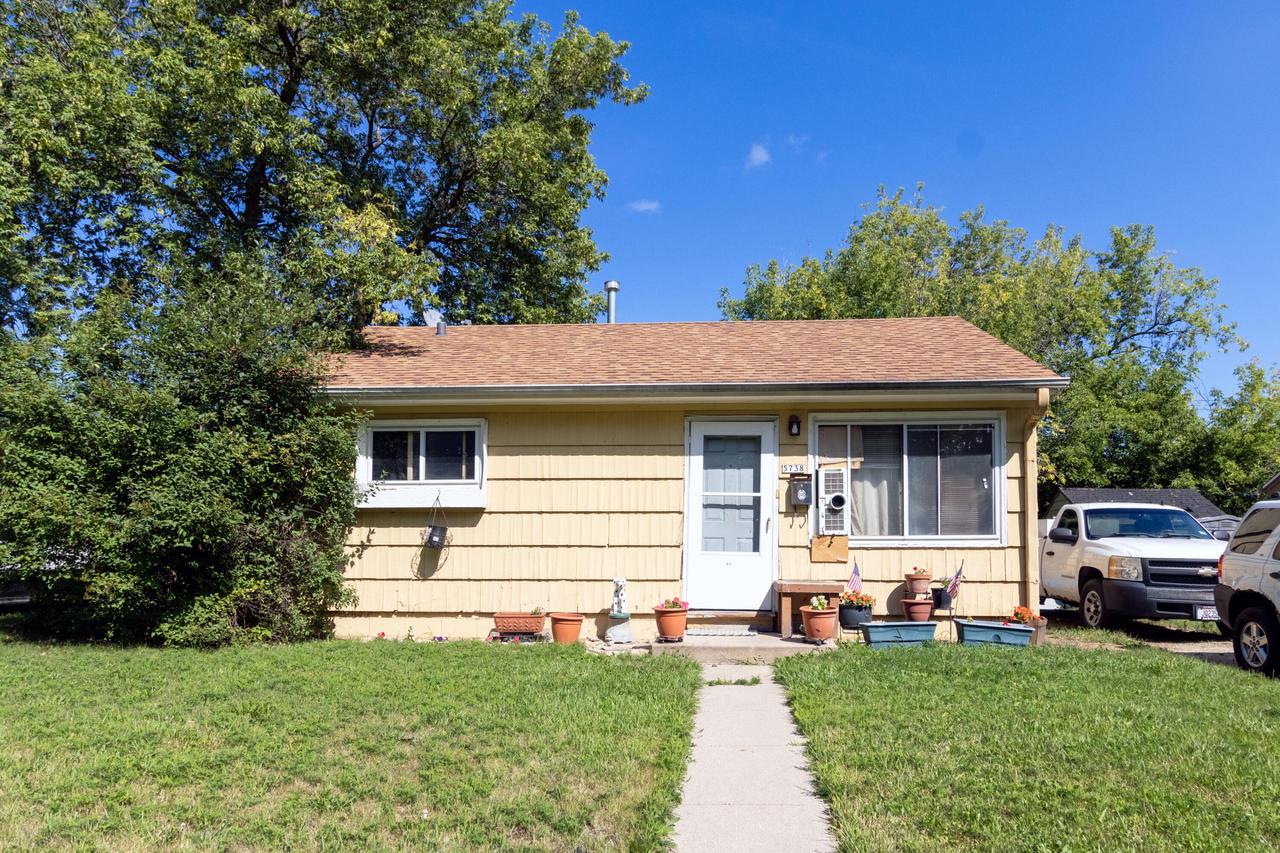 61st St, Milwaukee, WI 53218
