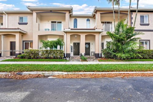 1942 Se 23rd Ter, Homestead, FL, 33035-2065 | Card Image