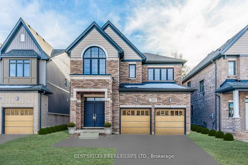 205 Dingman St, Arthur, ON, N0G1A0 | Card Image