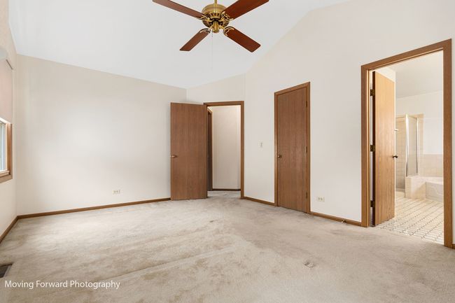 4331 N Cottonwood Trl, House other with 4 bedrooms, 3 bathrooms and 2 parking in Hoffman Estates IL | Image 25