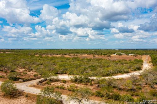 947 County Road 302, Sandia, TX, 78383-2307 | Card Image