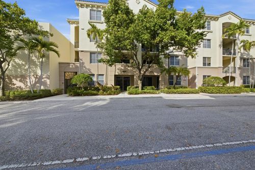 110-4 Renaissance Way, Boynton Beach, FL, 33426-7240 | Card Image