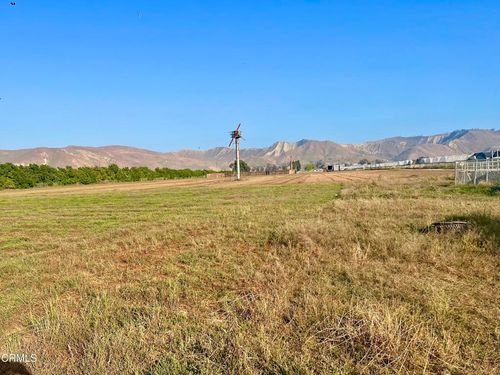 13717 W Telegraph Rd, Santa Paula, CA, 93060-9722 | Card Image