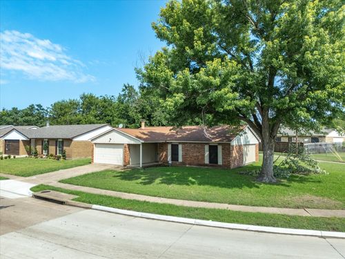 10217 Ironwood Ln, Dallas, TX, 75249-1514 | Card Image