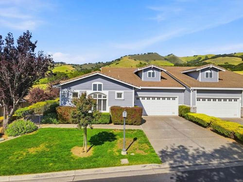 9015 Village View Dr, San Jose, CA, 95135-2168 | Card Image