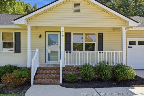 949 Kennesaw Dr, Fayetteville, NC, 28314-5755 | Card Image