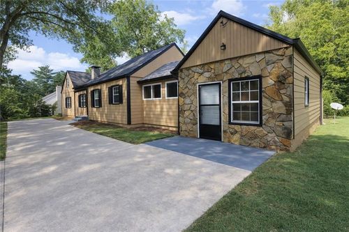 1512 S Hairston Rd, Stone Mountain, GA, 30088-3520 | Card Image