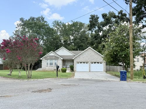 413 Mountain View Ct, Smyrna, TN, 37167-6169 | Card Image